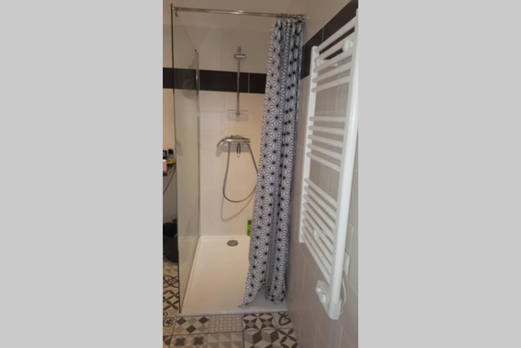 Gite Elyaco - Appartement Complet Avec 2 Chambres Ancourt Bagian luar foto